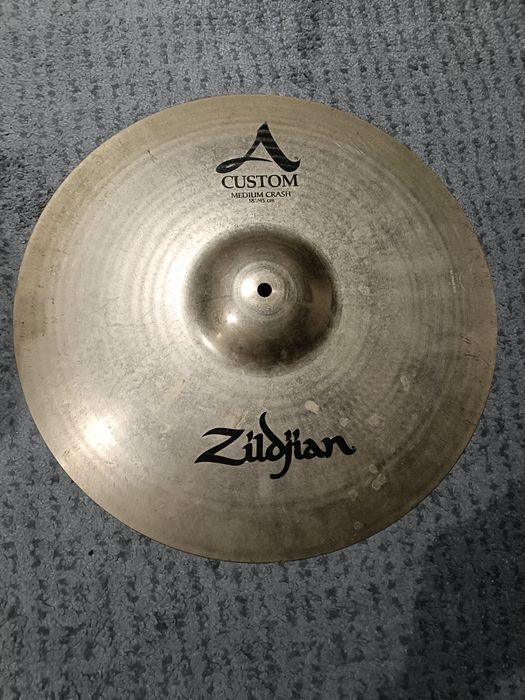 Prato Zildjian A Custom Medium Crash 18"