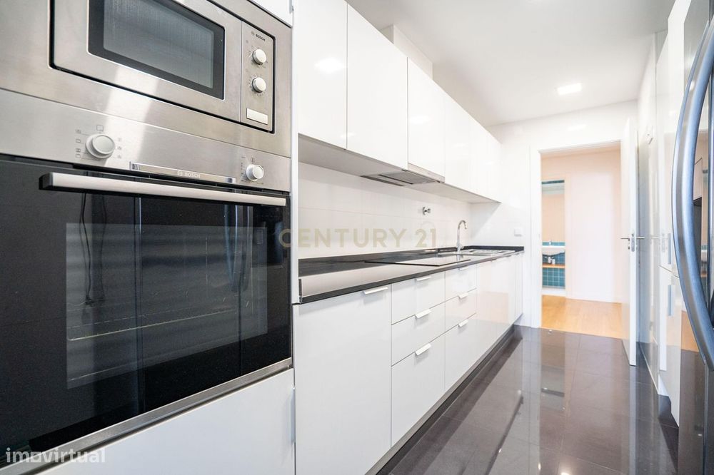 Apartamento de Luxo no Lumiar, Lisboa - 4 Quartos e Vista Panorâmica