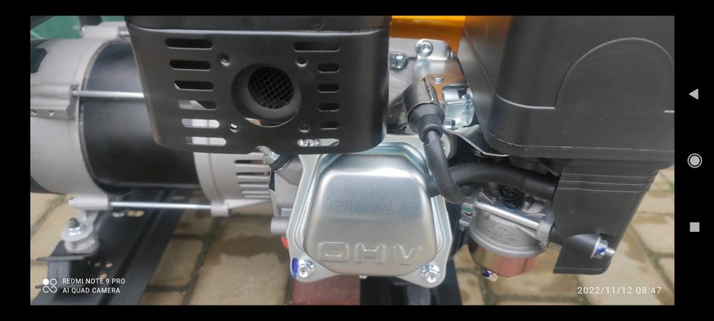 Генератор бензиновий