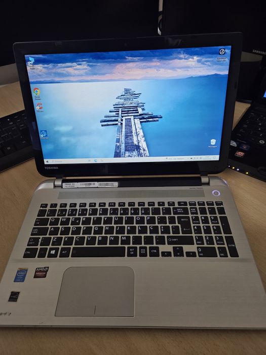 Portátil Toshiba Satellite S50