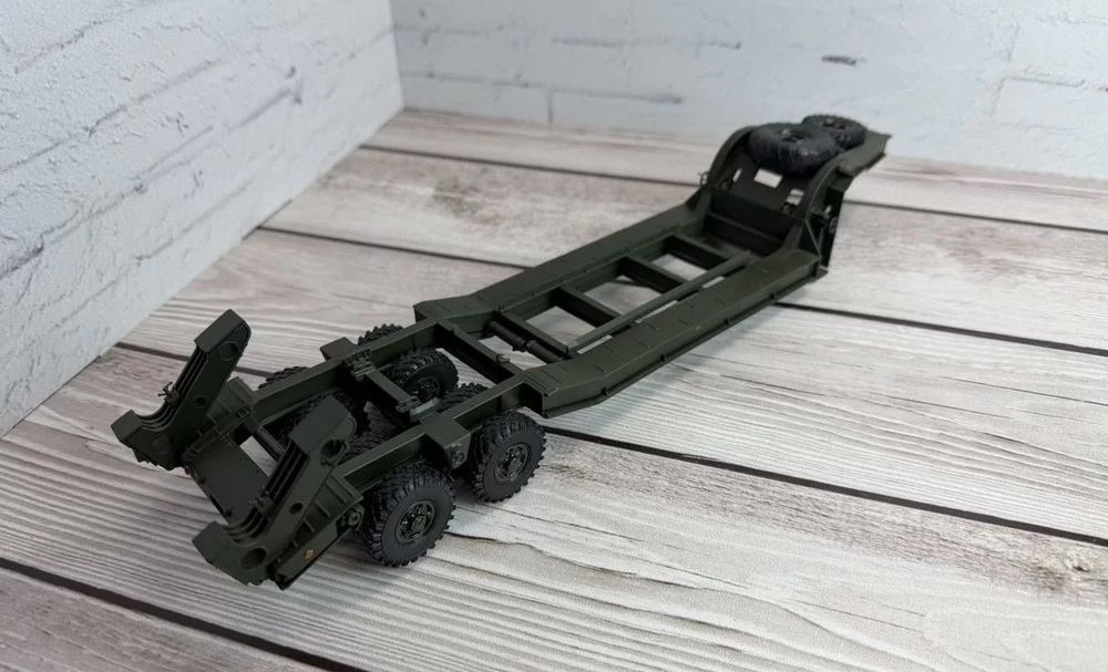 МАЗ 537 с п/п ЧМЗАП 5247Г AVD, SSM