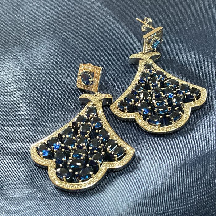 Brincos prata 825 medida de 6 cm