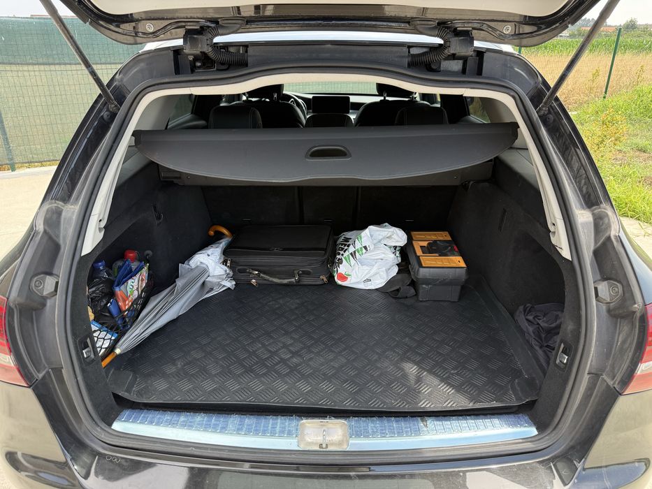 Mercedes-Benz C 220 d Avantgarde SW 9G-Tronic – Junho 2019 – Excelente Estado