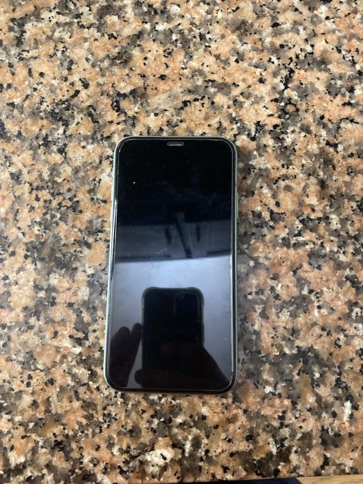 Iphone 11  em perfeitas condições