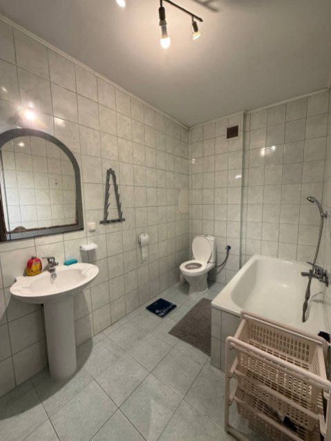 Wynajmę kawalerkę na Ruczaju 32m2
