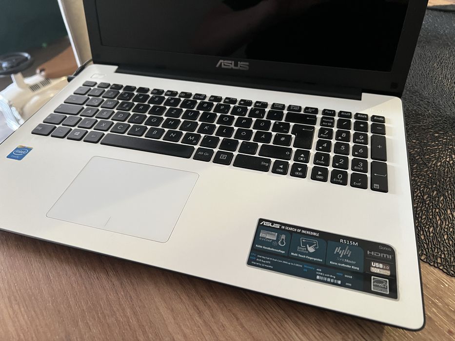 Laptop asus r515m, 4gb ram, dysk ssd, procesor intel. Gotowy do pracy!
