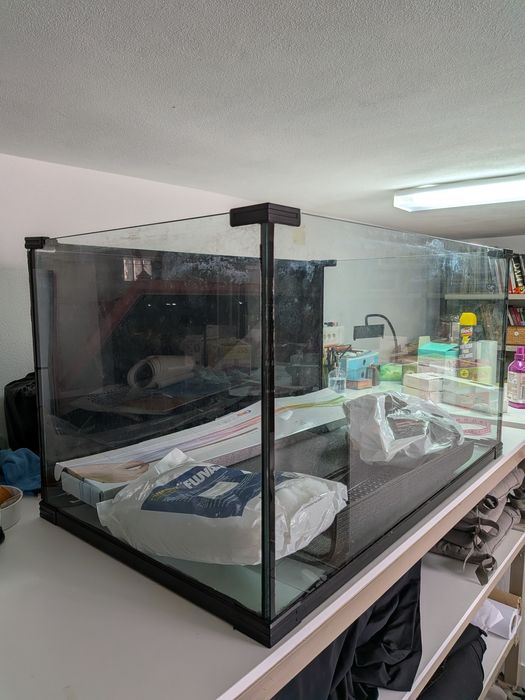 Aquário 300L + LUZ