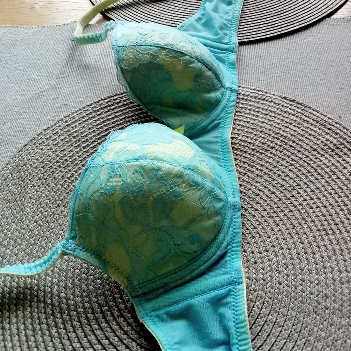 Biustonosz komfortowy Intimissimi 70B