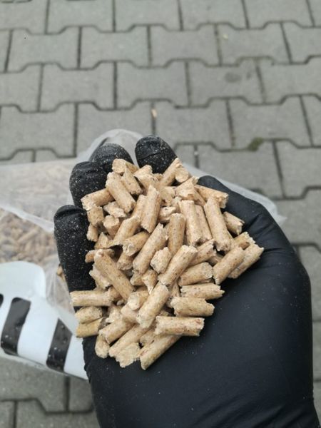 Polski Jasny Pellet 18MJ SOSENKA A1 Jakość Dostawa gratis lava olczyk