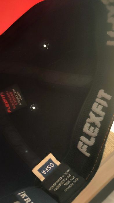 Sprzedam czapkę z daszkiem