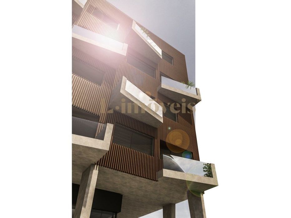 Apartamento T3, Recuado Com Terraço, Novo, Centro De Felgueiras