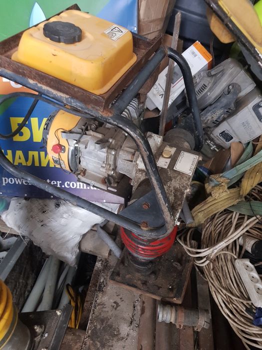 Виброплити и вибро ноги продам