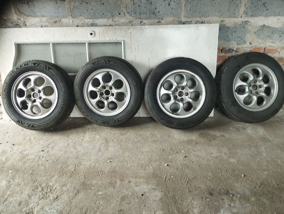 Felgi aluminiowe z oponami