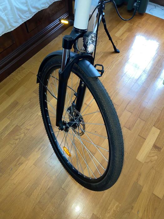 Bicicleta Elétrica ROCKRIDER E-ACTV 100 Cinzento-Pérola + Acessórios