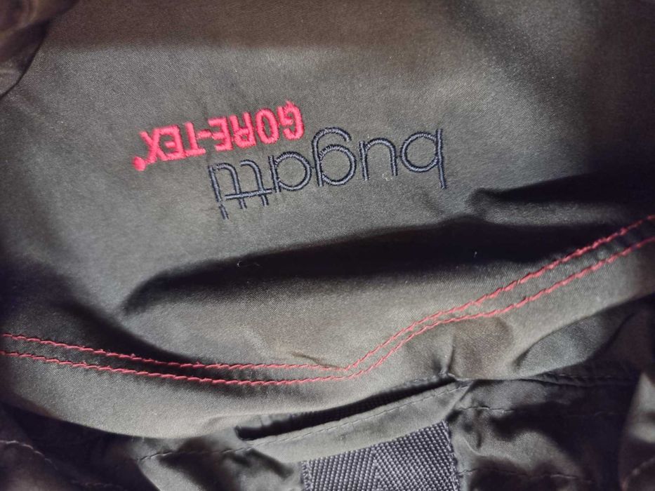 Kurtka gore tex przejściowa Bugatti M/ L (25) ciemnozielona parka