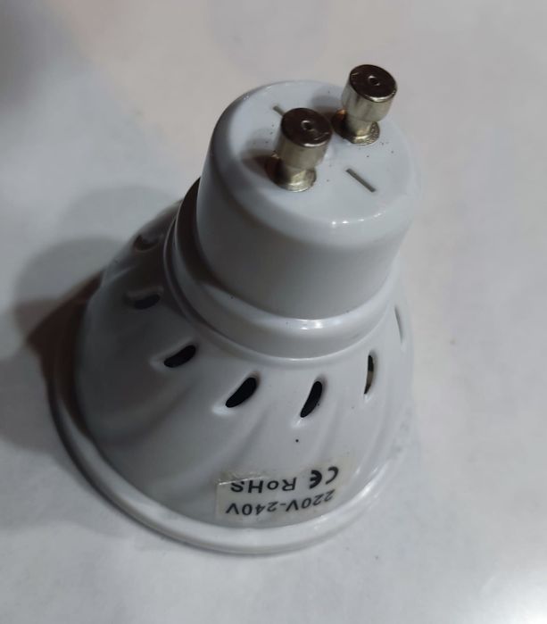 Lâmpadas LED GU10, GU5.3, E27 e E14