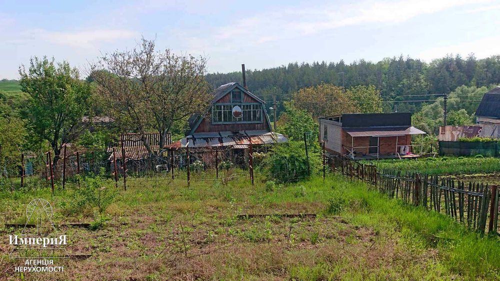 Цегляний дачний будинок 97кв.в селі Коженики.Ділянка 12 соток.