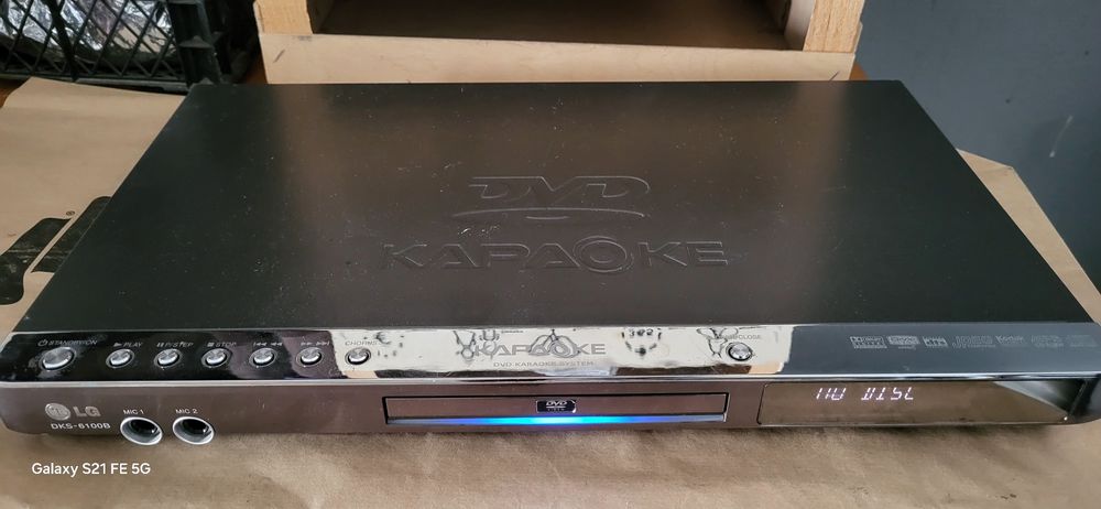 Продам LG DVD програвач з караоке