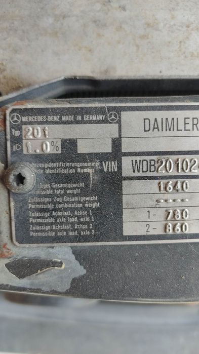 Mercedes 190D 2.5