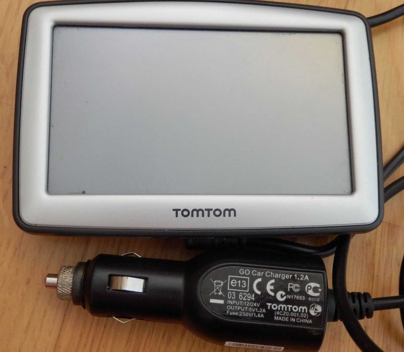 Nawigacja TOMTOM xl urządzenie GPS sprawne mapa cała Europa+PL ładowarka N14644