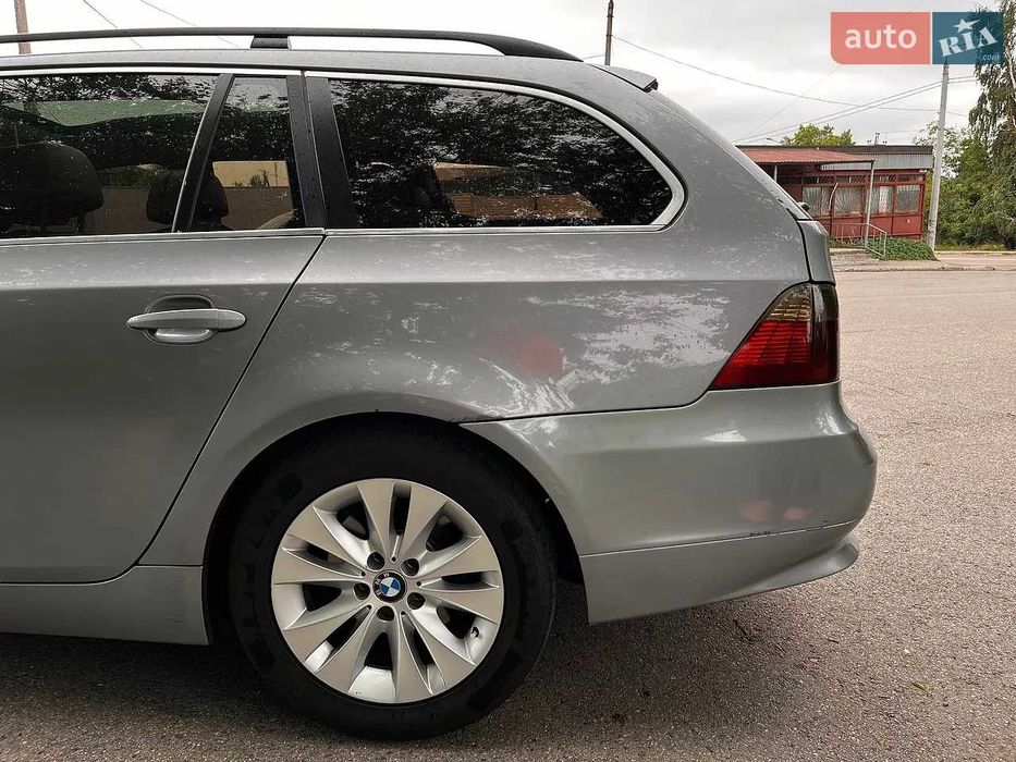 BMW 5 Series 2004