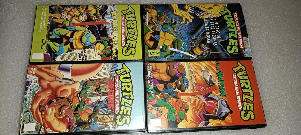 4 antigas cassetes VHS tartarugas ninja todas 10 euros