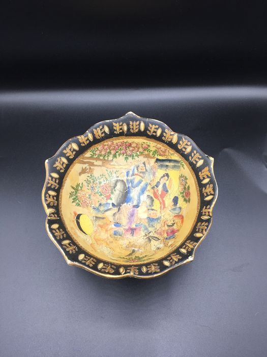 Taça antiga chinesa oriental