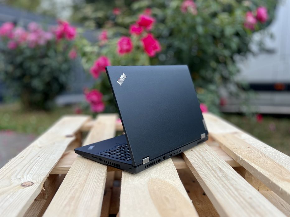 T1000 4GB/Lenovo ThinkPad P15 G1/i7-10850H/32GB+512GB/15.6" FHD IPS
