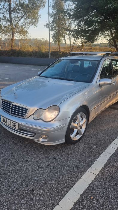 Mercedes C220 versao Avantgard 150cv ano 2095