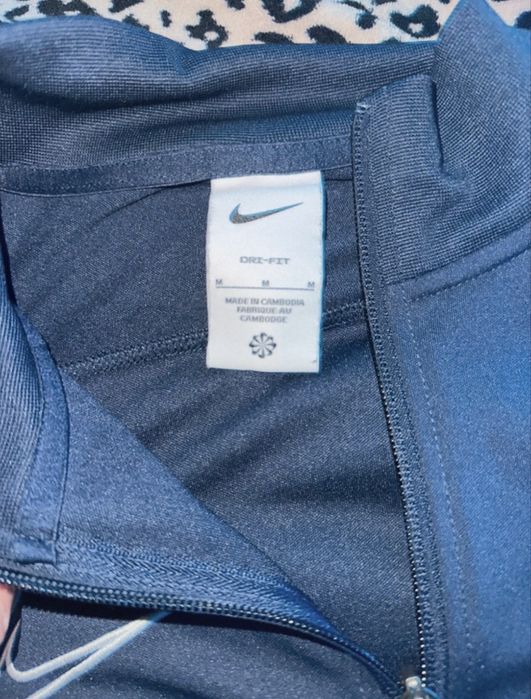 casaco nike tamanho M