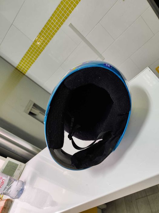 Capacete Criança Só 8euros