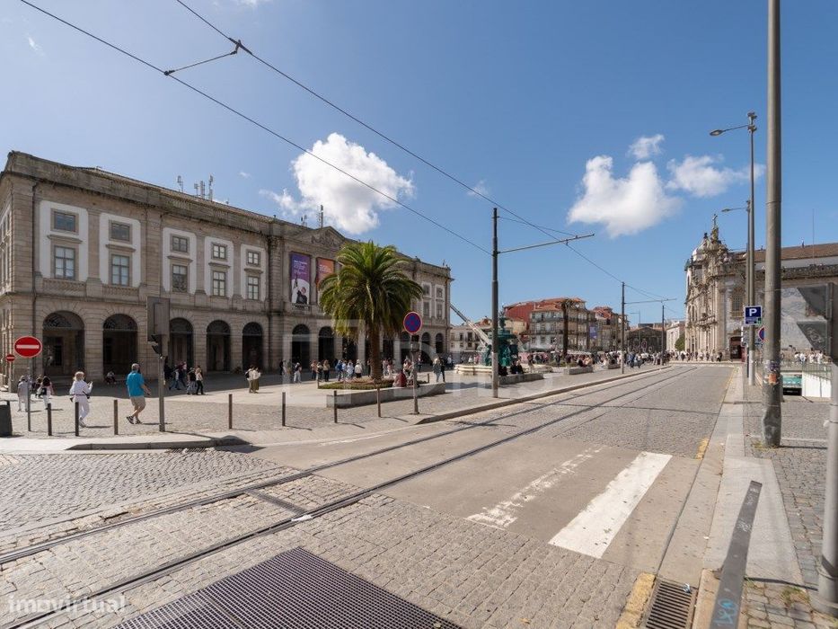 T2 renovado e pronto para habitar no Centro Histórico do Porto