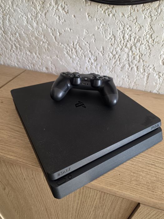 Ps4 slim 500g com comando