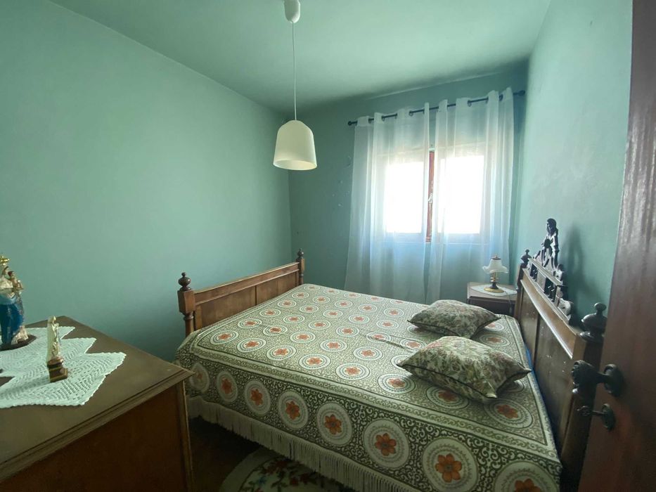 Moradia em Vale de Azares - Celorico da Beira