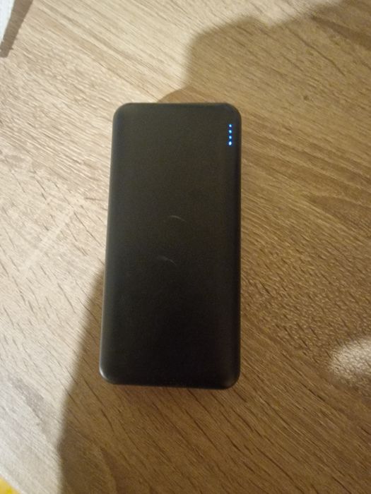 Mocny Powerbank 27 000 mAh sprawny