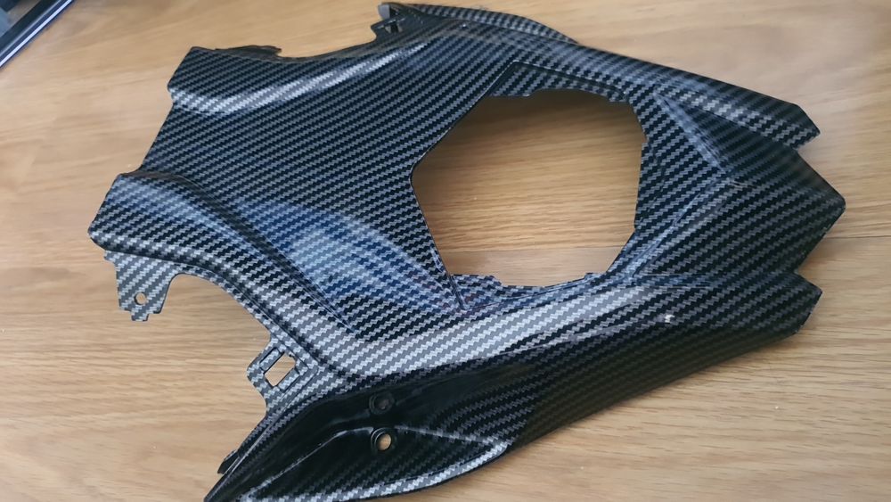 Carenagem traseira inferior em fibra de carbono para BMW M1000RR M (20