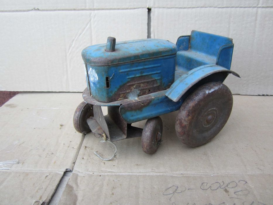 Ретро игрушка  лодка ,  трактор