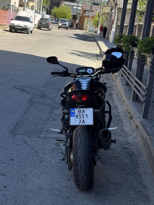 yamaha fz8n 2011
