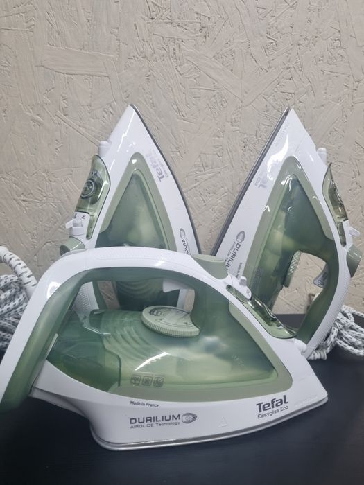 Праска tefal FV 5783 сток 2350-2800 Вт. Durilium Airglide підошва, паровий
