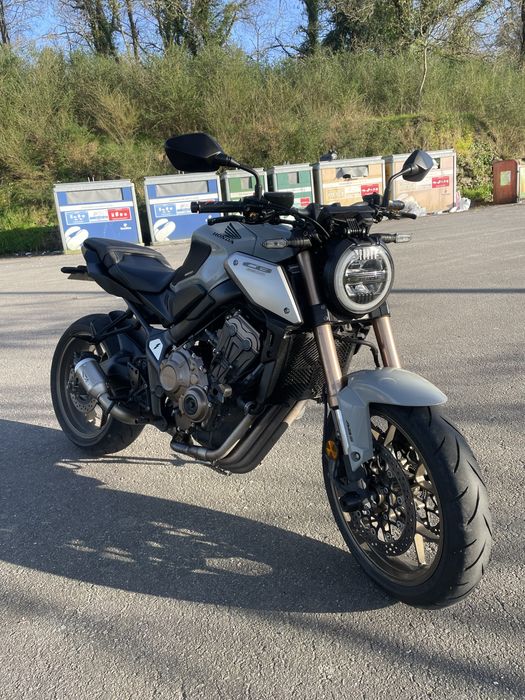 Honda CB 650R 35kw (deslimitada)
