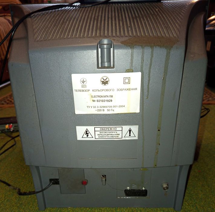 Телевизор Electron 54TK-758 Плоский экран 21 дюйм