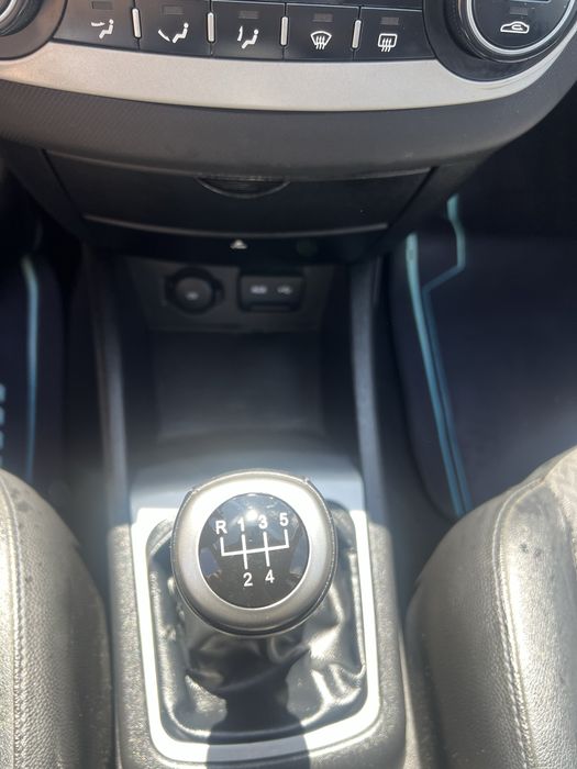 Kia ceed 1.6 crdi 115cv gasoleo