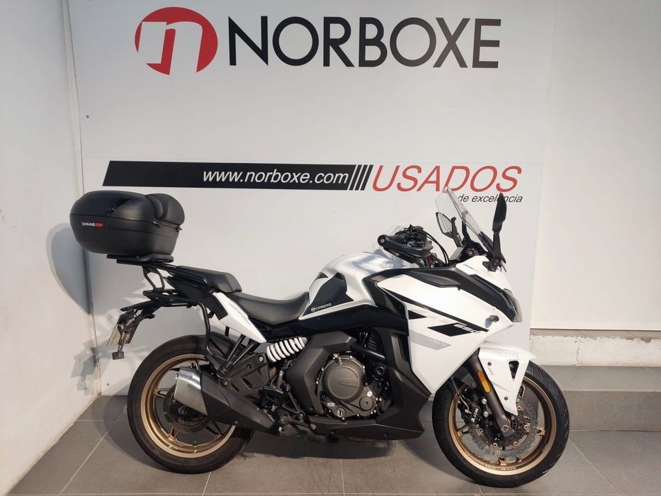 CF Moto 650MT GT
