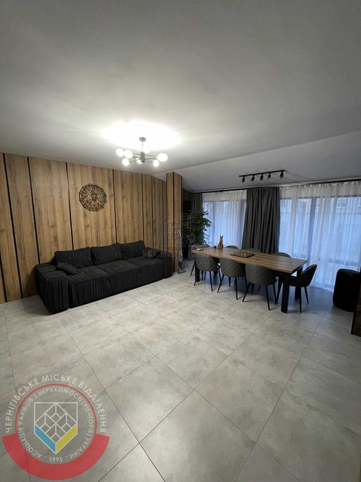 RLT V01 Продам таунхаус по вул. І. Богуна 41, Центр