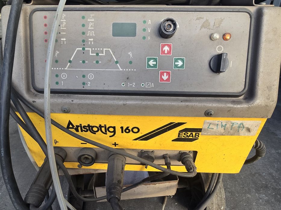 Máquina de Soldar ESAB Aistotig 160DC