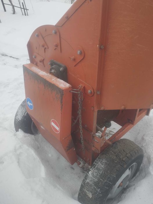 Гарбузовий комбайн МОROZ