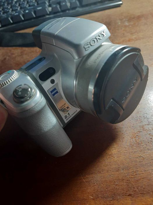 sony dsc v3 - купить цифровые фотоаппараты - Цена на OLX.ua