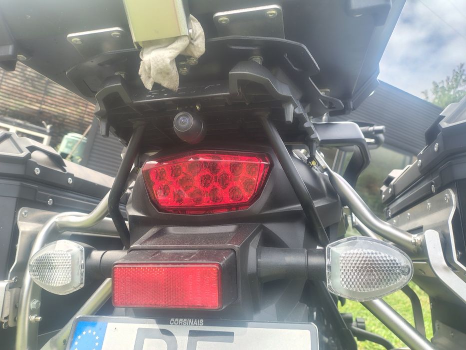 Suzuki v s strom 650 Novembro 2023