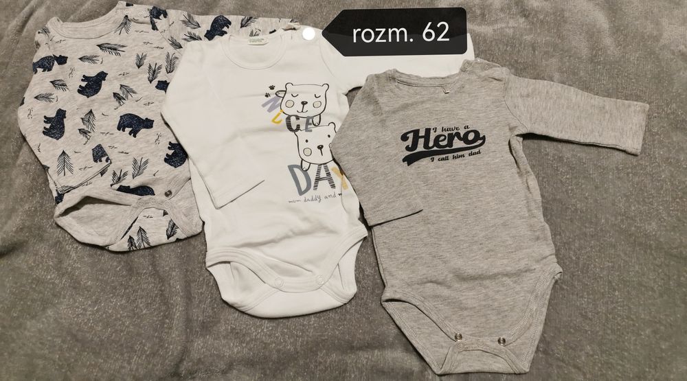 Zestaw bodów 1x So Cute bawełna organiczna 1x Benetton 1x Family Conce