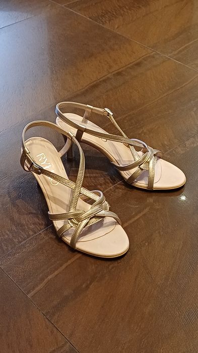 Sandały Ryłko 36, buty ślubne, złote